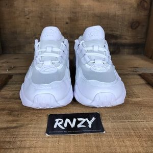 puma cell venom reflective white